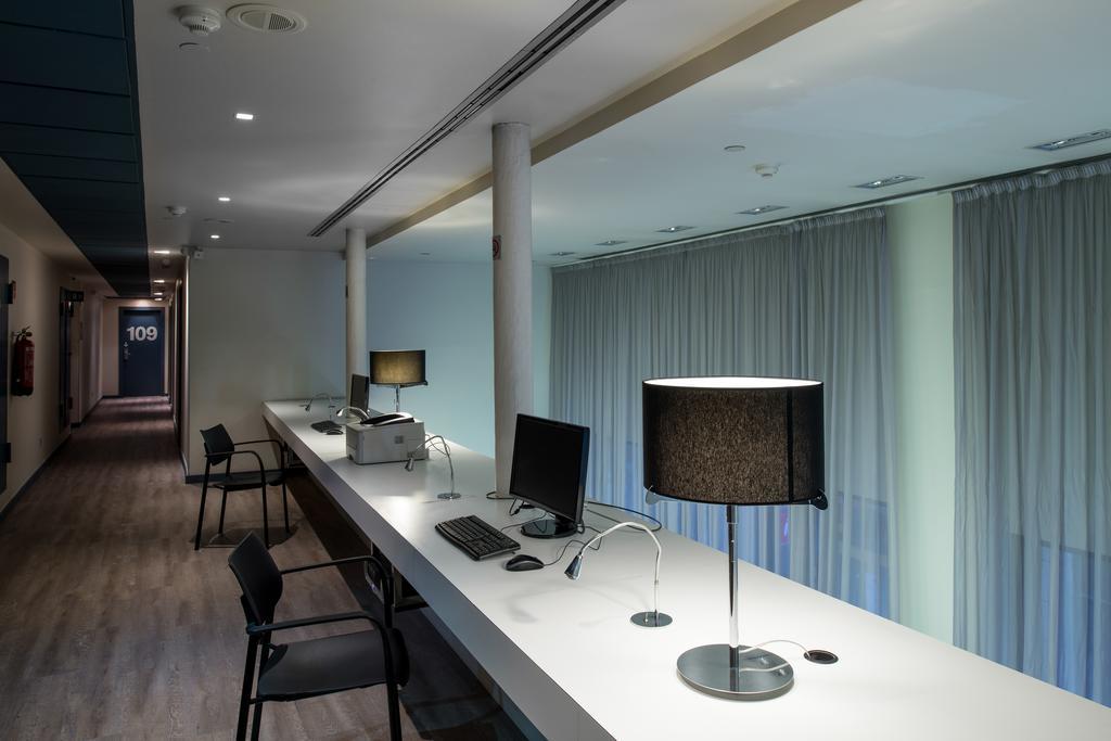 Catalonia Avinyo Hotell 3*